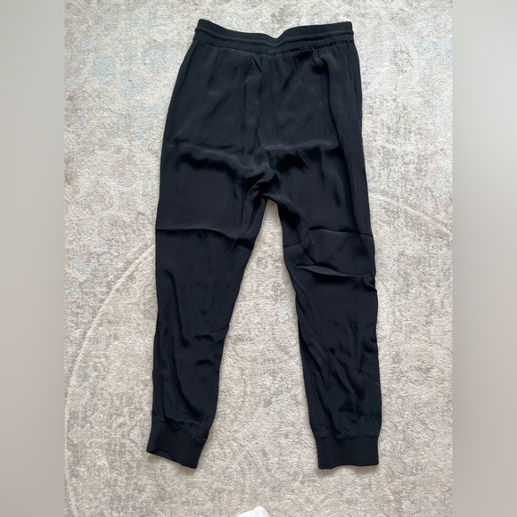 Wilfred Aritzia Black Crepe Drawstring Joggers, size S - Picture 2 of 5